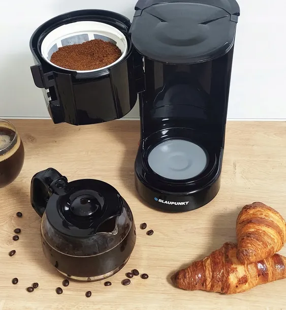 ekspres-przelewowy-cmd201-blaupunkt-kolor-dominujacy-czarny