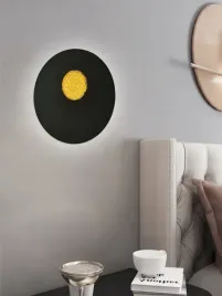 lampa-kinkietowa-savelo-z-efektem-swiatla-odbitego