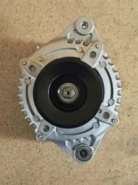 nowy-oryginalny-alternator-toyota-2706017270-120a