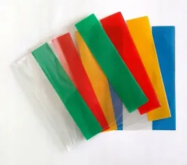 okladka-na-zeszyt-a5-mocna-przezroczysta-z-kolorowa-zakladka-1szt