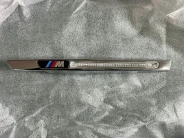 kierunkowskaz-lewy-w-blotnik-migacz-bmw-51657207173-nowy-oryginal-bmw-x6