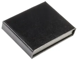 pudelko-na-pendrive-ekoskora-czarne-mozliwy-grawer