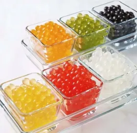 bubble-tea-pekajace-kulki-owocowe-kawior-molekularny-popping-boba-or-malina