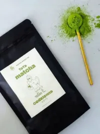 tota-matcha-codzienna-bio-100g-japonska-zielona-herbata-ekologiczna-proszek