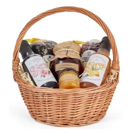 premium-kosz-prezentowy-wiklina-syrop-herbata-konfitura-recznie-robiony