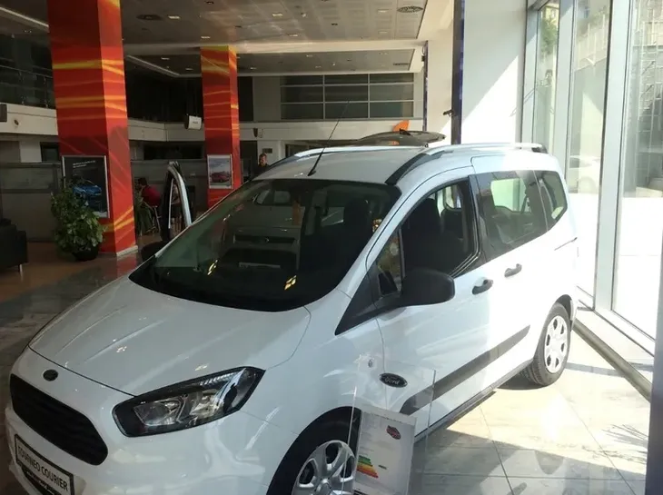 relingi-dachowe-ford-transit-courier-2014-jakosc-czesci-zgodnie-z-gvo-p-zamiennik-o-jakosci-porownywalnej-do-oryginalu