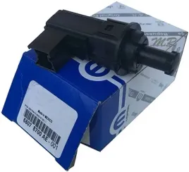 wlacznik-czujnik-stop-dodge-durango-jeep-grand-cherokee-ram-68078700ae-oe