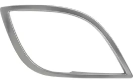 daf-xf106-ramka-reflektora-prawa-srebrna-1798458-1922031-2011377