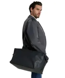 torba-calvin-klein-podrozna-wielofunkcyjna-prezent-sportowa-elegancka-skora