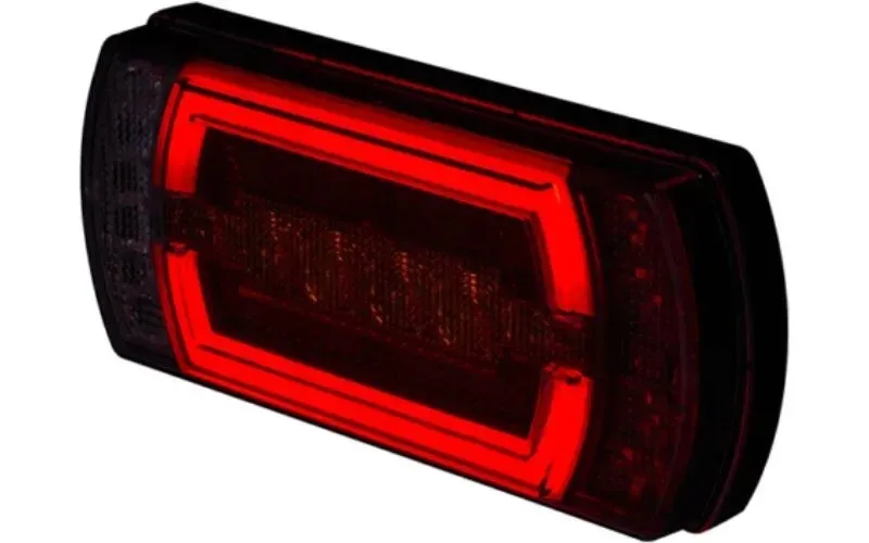 lampa-zespolona-led