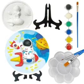 zestaw-kreatywny-odlewy-gipsowe-figurki-do-malowania-kosmonauta-gips-farbki