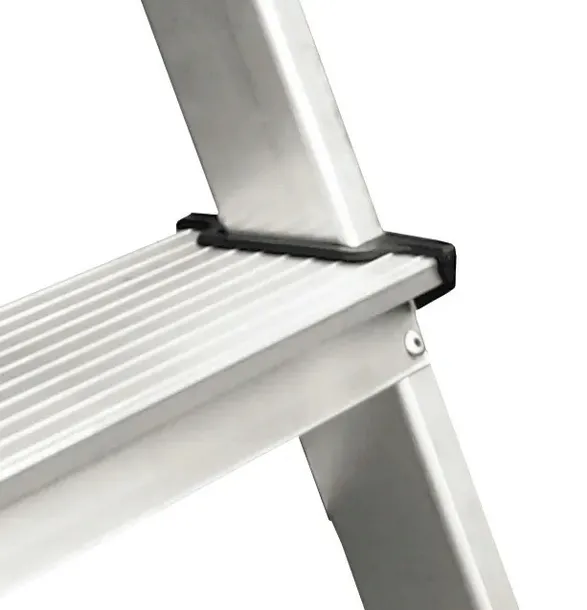 drabina-taboret-4-stopniowy-wysokosc-podestu-87-cm