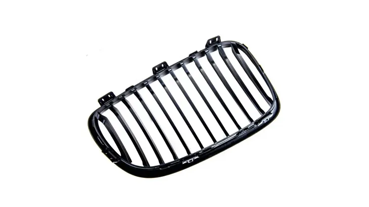 grill-bmw-1-e81-e82-e87-e88-facelift-pojedyncze-zeberka-matt-black-producent-mtuning-stan-nowy
