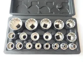 zestaw-kluczy-nasadki-spline-8-32-klucze-1-2-19el