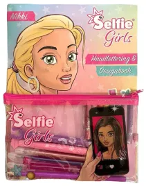 selfie-girls-nikki-ksiazka-z-szablonami-i-piornik