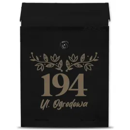 skrzynka-pocztowa-na-listy-a4-personalizowana-czarna-metal-grawer-adres-hit