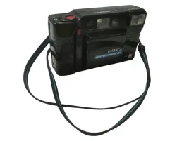 aparat-analogowy-yashica-auto-focus-motor-iid-quartz