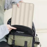 tech-protect-puffy-etui-do-laptopa-15-16-cali-piaskowe-kolor-bezowy