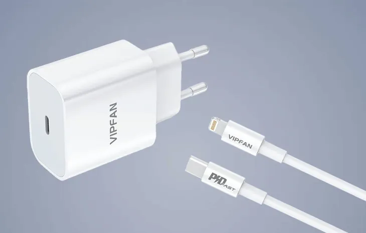 ladowarka-vipfan-e04-20w-qc3-0-kabel-lightning-do-iphone-biala-waga-z-opakowaniem-0-077-kg