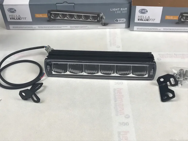 belka-robocza-led-lightbar-wersja-europejska