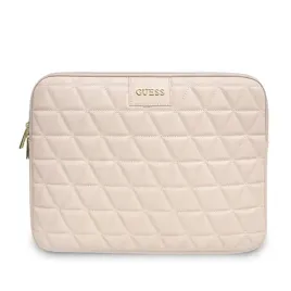 elegancki-pokrowiec-guess-quilted-na-laptopa-13-rozowy-pikowany-skora