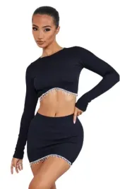 prettylittlething-bluzka-dla-niskich-kobiet-m-m6w