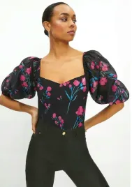 coast-body-damskie-klasyczne-z-bufkami-44-yfp