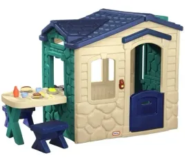 domek-patio-dom-little-tikes-ogrodowy-z-dzwonkiem-174117-laweczka-stolki