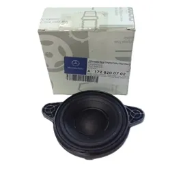 mercedes-w204-w212-c218-glosnik-harman-kardon-w-deske-centralny-a1728200702