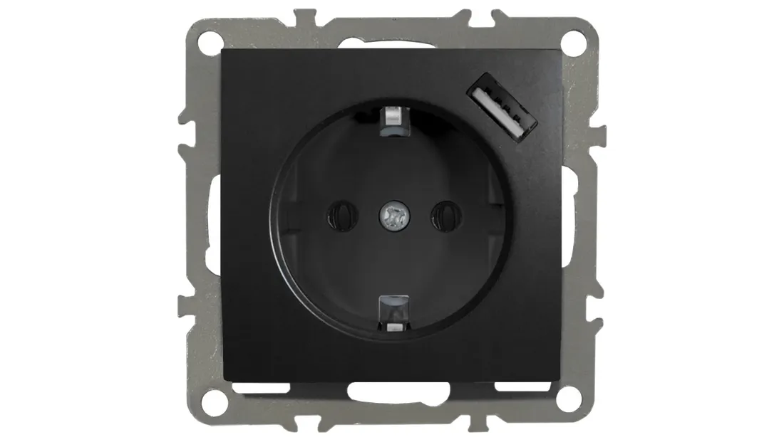 quadra-gniazdo-schuko-usb-czarne-matowe