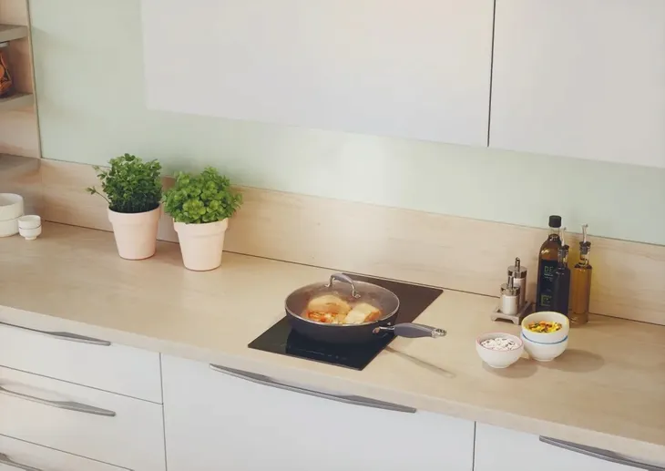 plyta-indukcyjna-candy-ctp32sc-e1-czarne-szklo-3500w-dotykowe-timer-kod-producenta-ctp32sc-e1