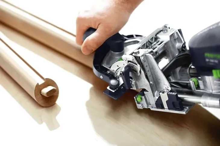 frezarka-do-polaczen-festool-df-700-eq-plus-576426-maksymalna-moc-720-w