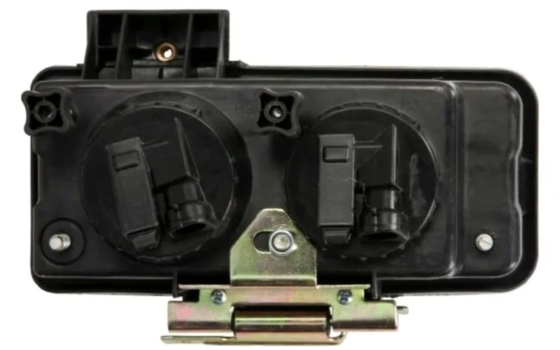 iveco-eurotech-eurostar-halogen-lewy