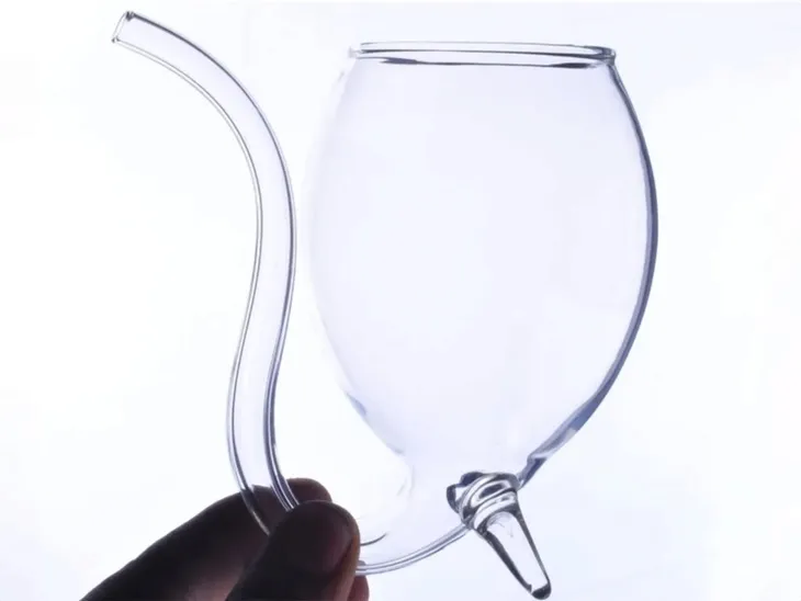 kileliszek-do-drinkow-fantazy-material-wykonania-szklo