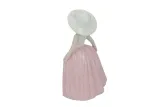 figurka-dziewczynka-material-wykonania-porcelana