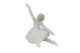 figurka-mala-baletnica-material-wykonania-porcelana