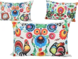 poduszka-z-wypelnieniem-suwak-duza-wzor-kujawski-koguty-biale-tlo-c