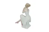 figurka-mala-baletnica-material-wykonania-porcelana