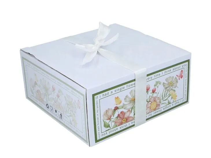 filizanka-ze-spodkiem-linia-ogrodowa