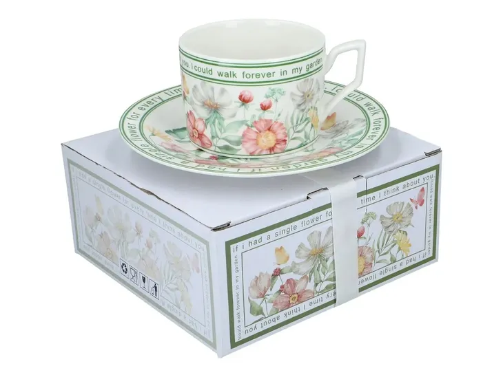 filizanka-ze-spodkiem-marka-carmani