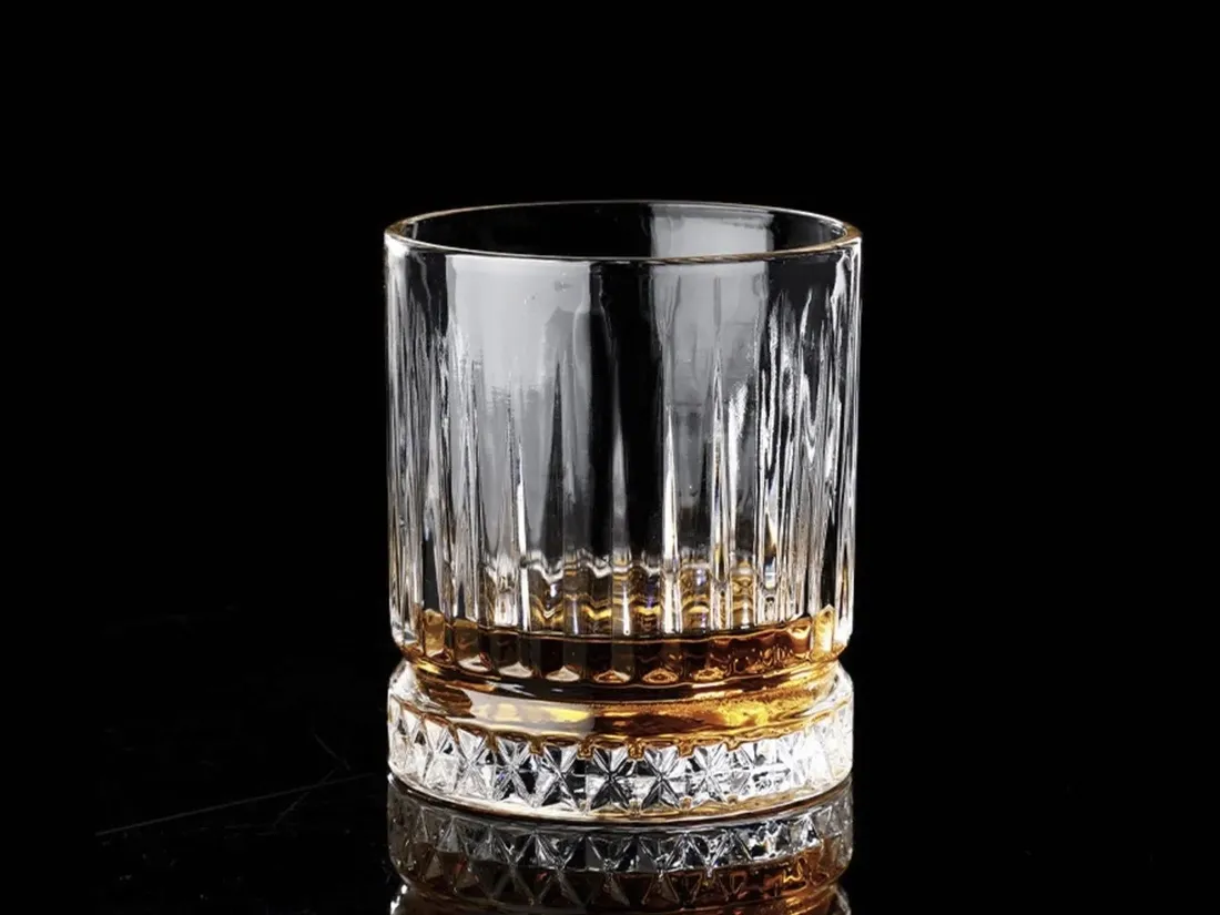 zestaw-4-szklanek-do-whisky