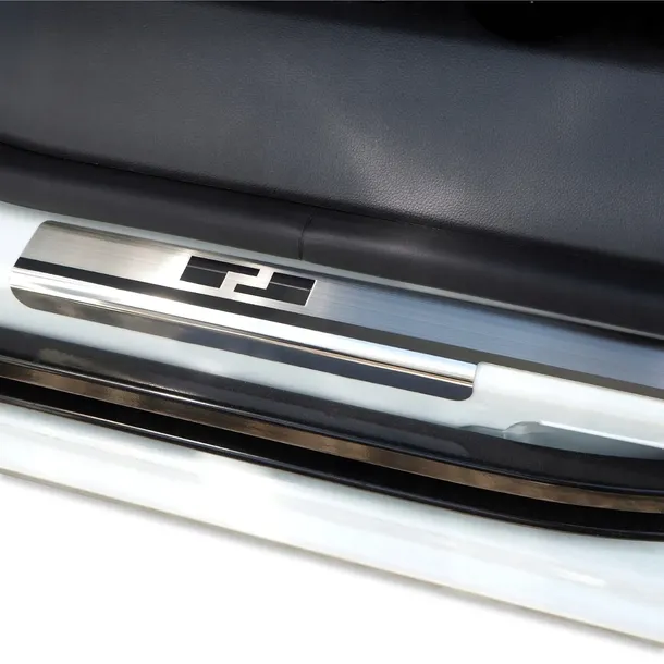 opel-corsa-e-2014-2019-nakladki-progowe-mat-polysk-numer-katalogowy-producenta-08-0923