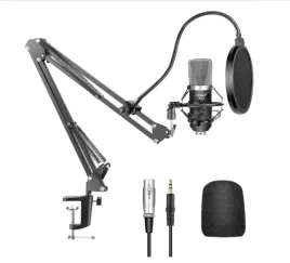 srebrny-mikrofon-neewer-nw-700-z-uchwytem-zaciskowym-i-przeciwstrzasowym