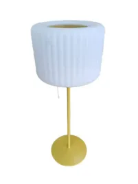 bezprzewodowa-lampa-stolowa-ledz-pilotem-przenosna-sciemniana-i-ladowana