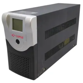 zasilacz-awaryjny-ups-fideltronik-lupus-700-700va-420w