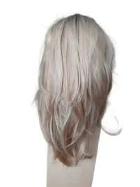 peruka-syntetyczna-jasny-blond-z-lekkimi-refleksami-65cm