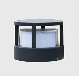 nowoczesna-lampa-zewnetrzna-led-7-w-czarna-wodoszczelna