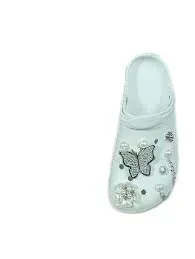 shein-biale-klapki-damskie-z-ozdobami-motyl-i-perelki-375-1ef