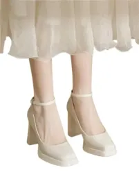 shein-czolenka-damskie-ecru-z-paseczkiem-i-slupkiem-375-1el