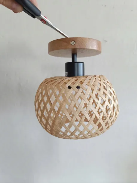 lampa-sufitowa-boho-e27-recznie-pleciona-20cm-wysokosci-19cm-szerokosci-pomieszczenie-jadalnia-korytarz-schody-kuchnia-pokoj-dzieciecy-salon-sypialnia-uniwersalne